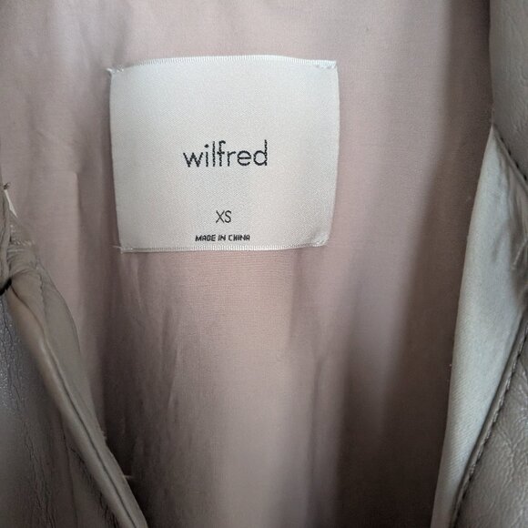 Ganna Shirt Jacket by Wilfred - Picture 5 of 5